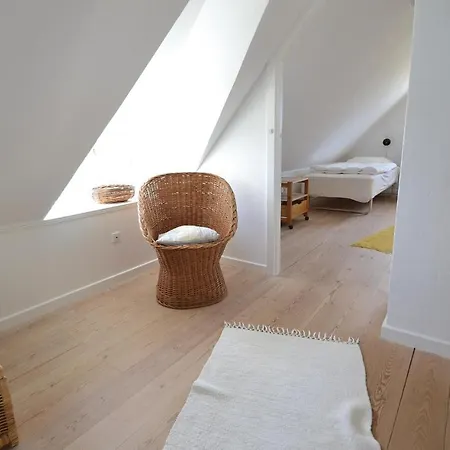 2 Bedroom Amazing In Fano
